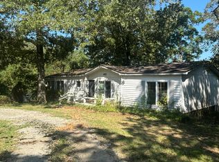 453 Scenic Dr, Byhalia, MS 38611
