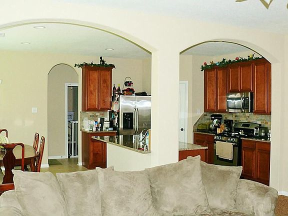 5th image of 6406 Black Bamboo Ln