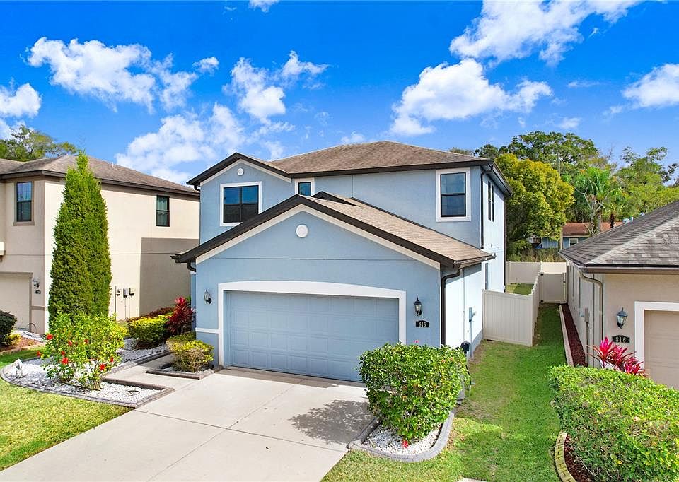 1st image of 818 Vino Verde Cir