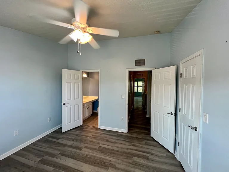 8124 Summer Palm Ct — Photo 11
