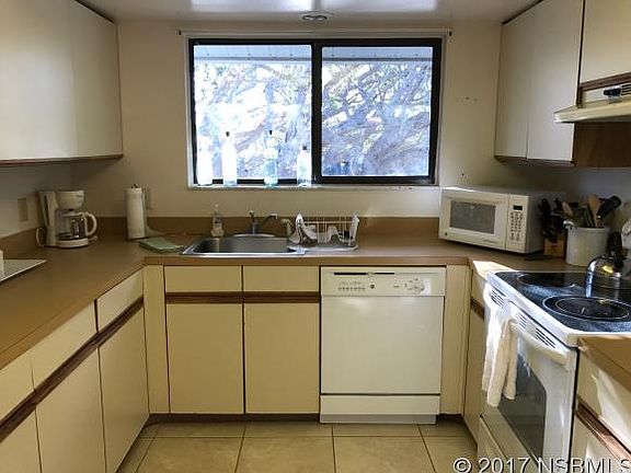 3rd image of 4401 Sea Mist Dr #2040