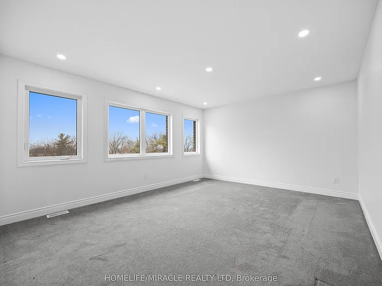 196 Freure Dr — Photo 24