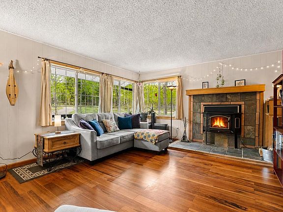 4th image of 1456 Highpoint Cir