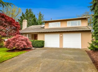 19209 SE 43rd Pl, Issaquah, WA 98027
