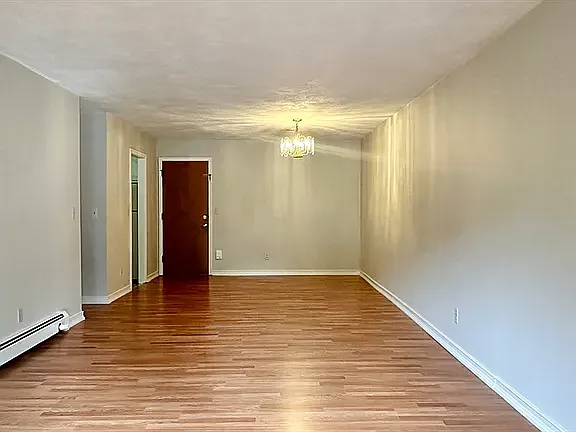 310 Brook Village Rd — Photo 2