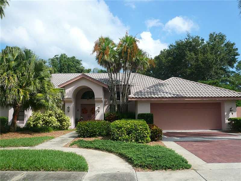 1st image of 2447 Parkstream Ave