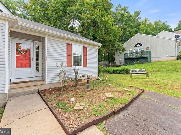 3rd image of 14656 Porterfield Dr