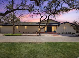 10206 Rafter O Trl, Helotes, TX 78023