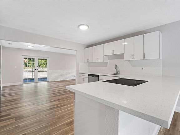 4th image of 4815 Messana Terrace