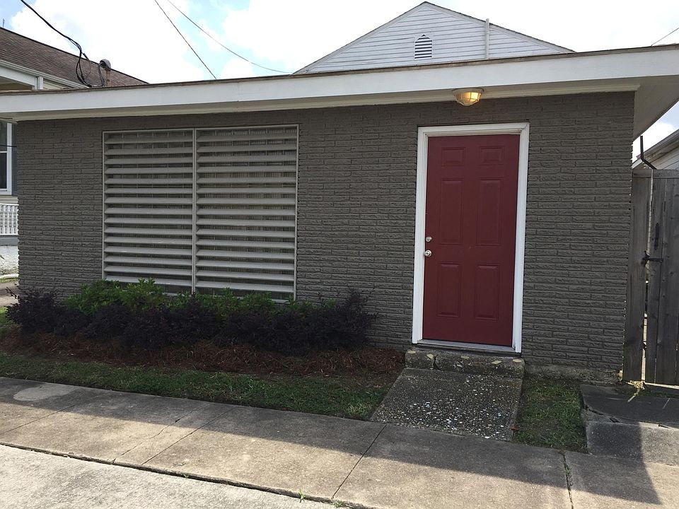 1st image of 614 Dolhonde St
