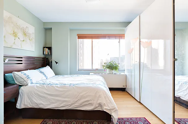 Sold by Compass | media 3