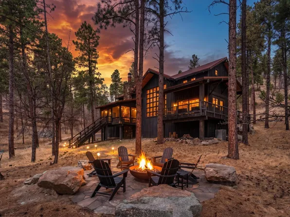 24499 Painted Pony Rd, Keystone, SD 57751