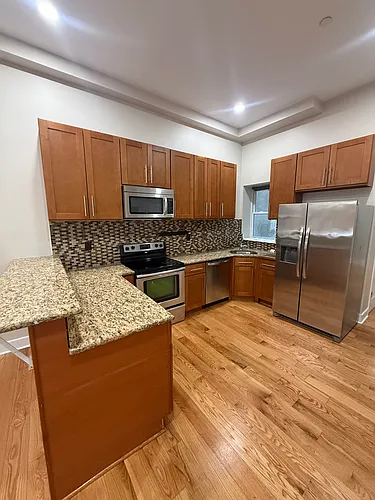 1916 W Girard Ave #1A Photo 1
