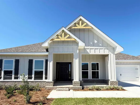 8652 Bluebell St, Milton, FL 32583