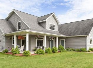 4223 Washington Dr, Hermantown, MN 55811