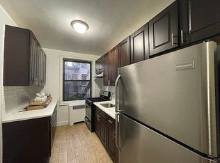 25-10 30th Rd #4D, Astoria, NY 11102