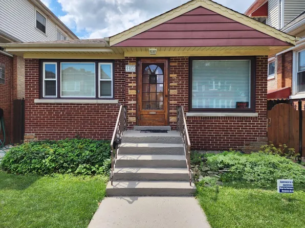 4455 W Deming Pl, Chicago, IL 60639