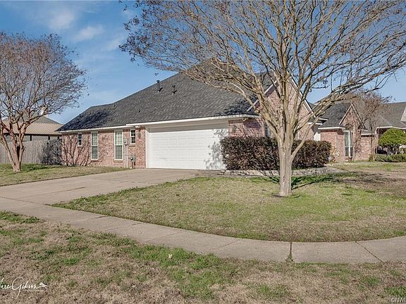 2nd image of 2521 Brookhaven Dr #Dr827