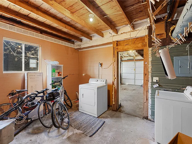 1214 Munson Ave — Photo 21