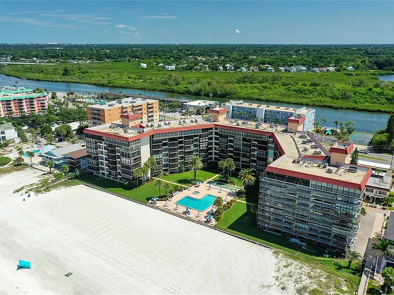 18304 Gulf Blvd #116 — Photo 46