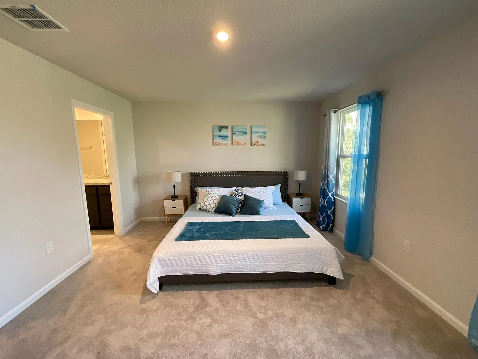 5889 Creekside Crossing Dr — Photo 1