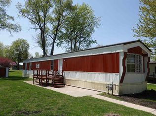 773 Century Ests, Galesburg, IL 61401