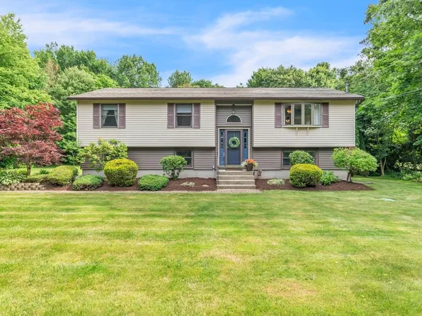 12 Soule Rd, Wilbraham, MA 01095