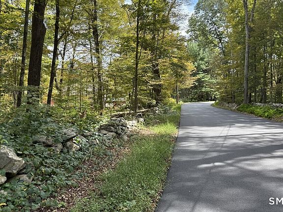2nd image of Old Colony Road