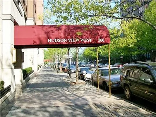 Rented by Battery Park Realty | media 13