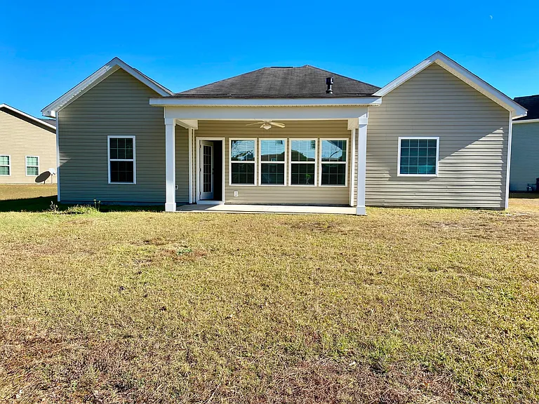 1213 Silverstone Ct — Photo 17