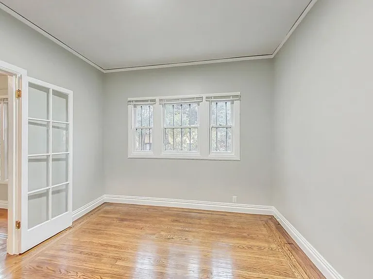 295 Macarthur Blvd #C — Photo 7