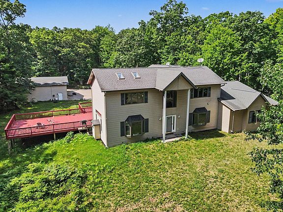 5th image of 3071 W White Lake Dr