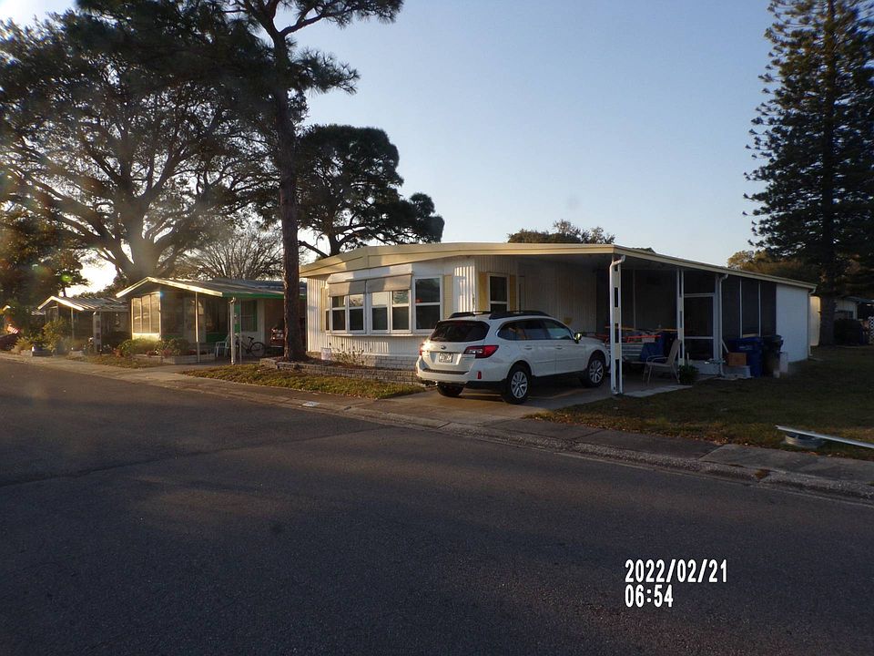 1st image of 15666 49th St N #1051