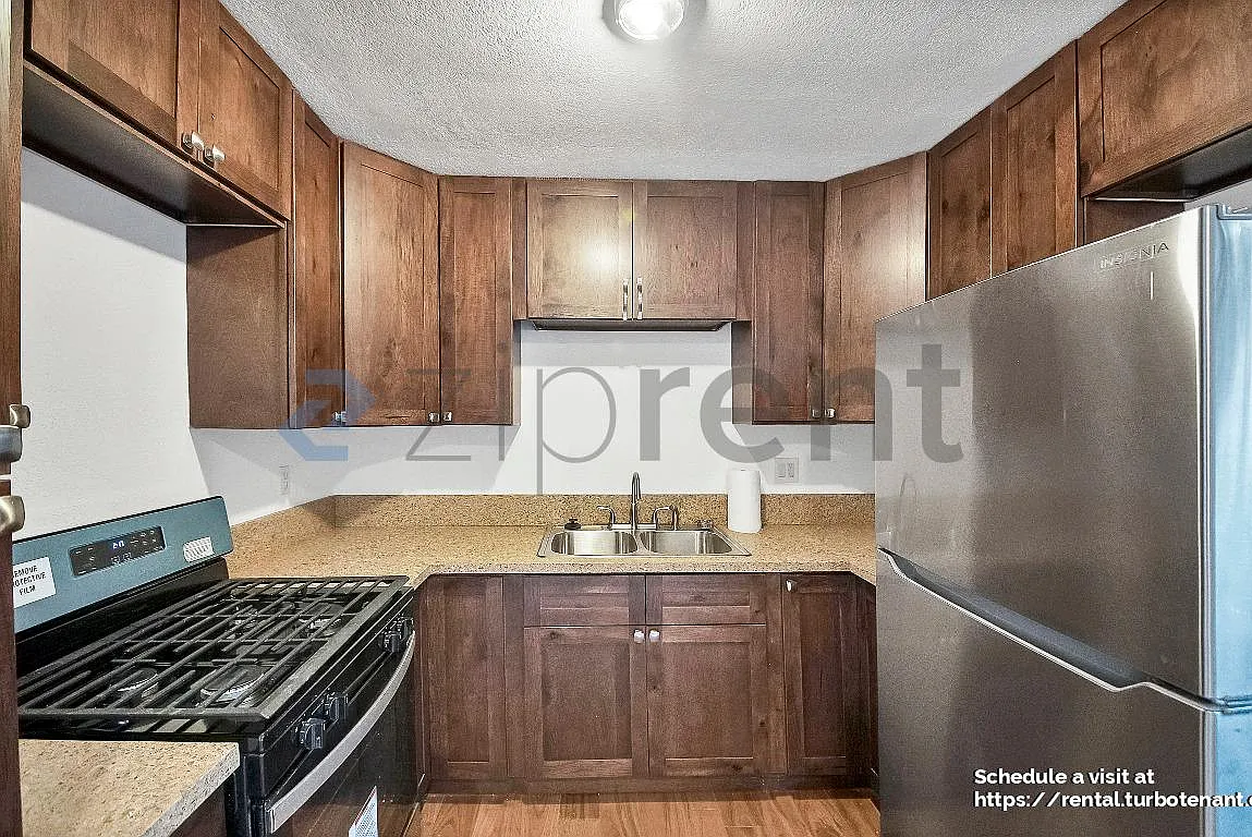 2 bed, 840 sqft, $2,250 — Photo 4