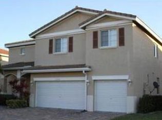 1202 NW 204th St, Miami Gardens, FL 33169
