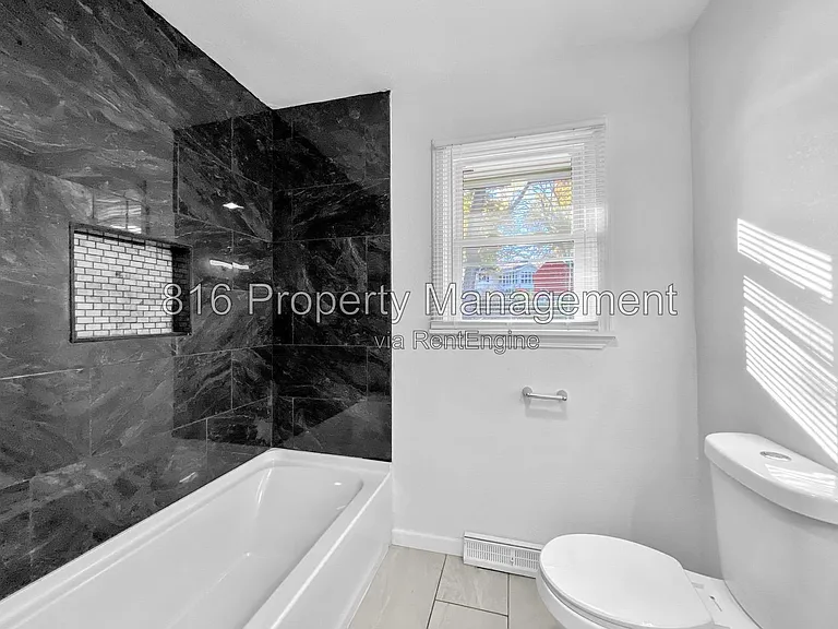 16007 E 35th St S — Photo 15