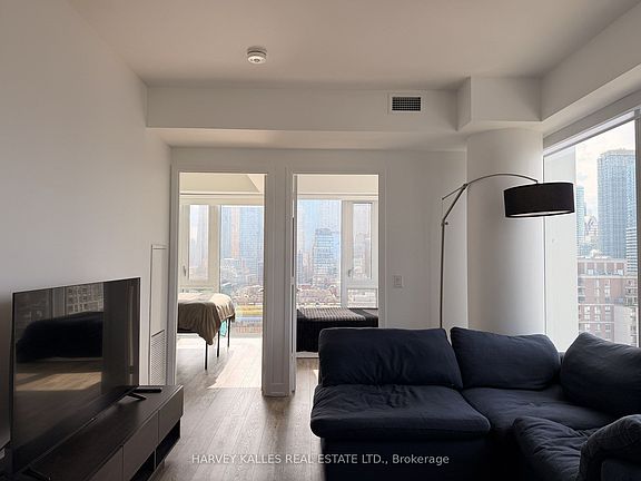 5th image of 158 Front St E #1704