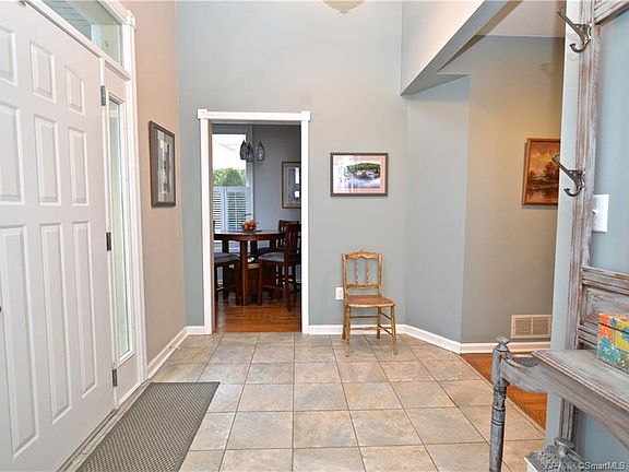 4th image of 61 Gardens At Summerfield #61
