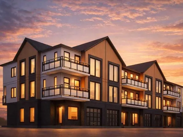 3308 N 2nd St NE, Calgary, AB T2E 3H3