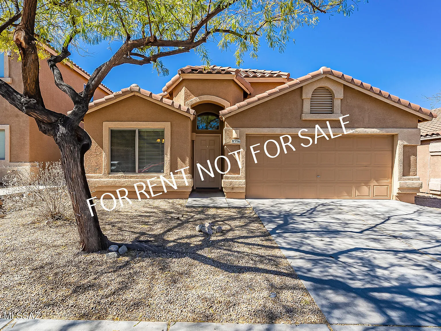4 bed, 2.0 bath, 1760 sqft, $2,025 — Photo 2