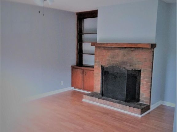 3rd image of 736 E Northfield Blvd APT 10
