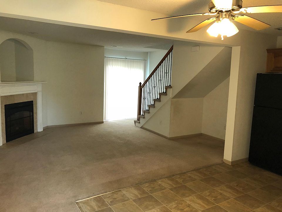 2nd image of 4606 Willow Ave