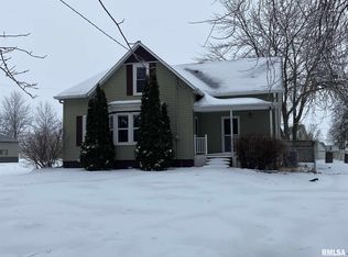 300 S 1st Ave, New Windsor, IL 61465
