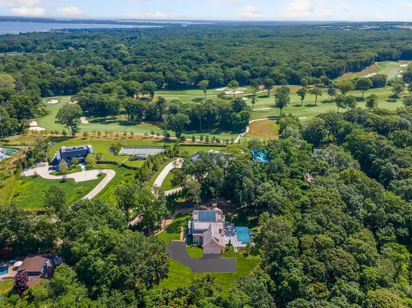 2524 Noyack Rd, Sag Harbor, NY 11963