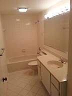 2nd image of 523 Live Oak Ln