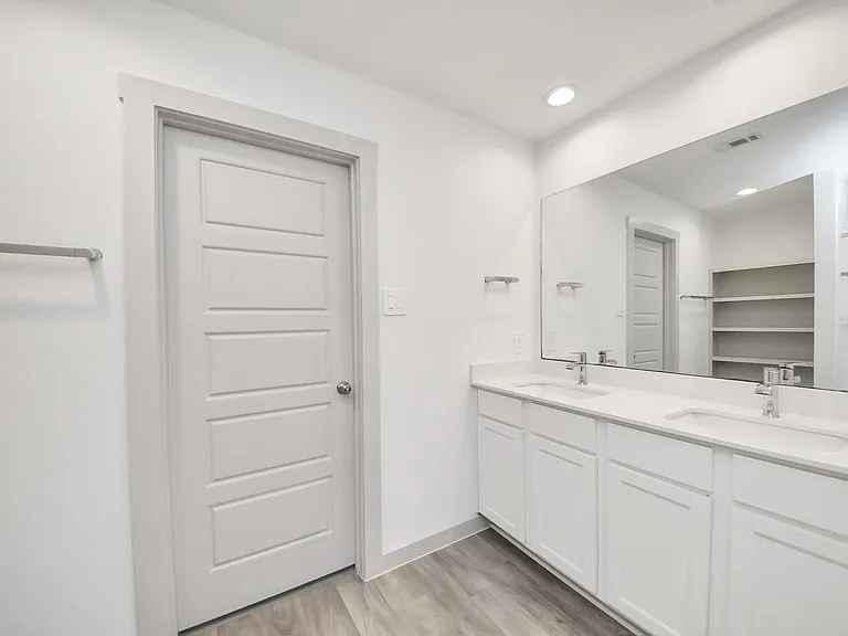7803 Golden Rubia Ln — Photo 23