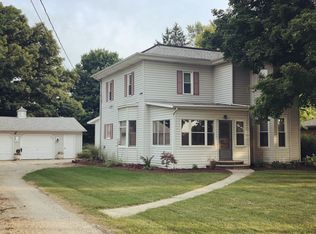 673 W Squawbuck Rd, Columbia City, IN 46725