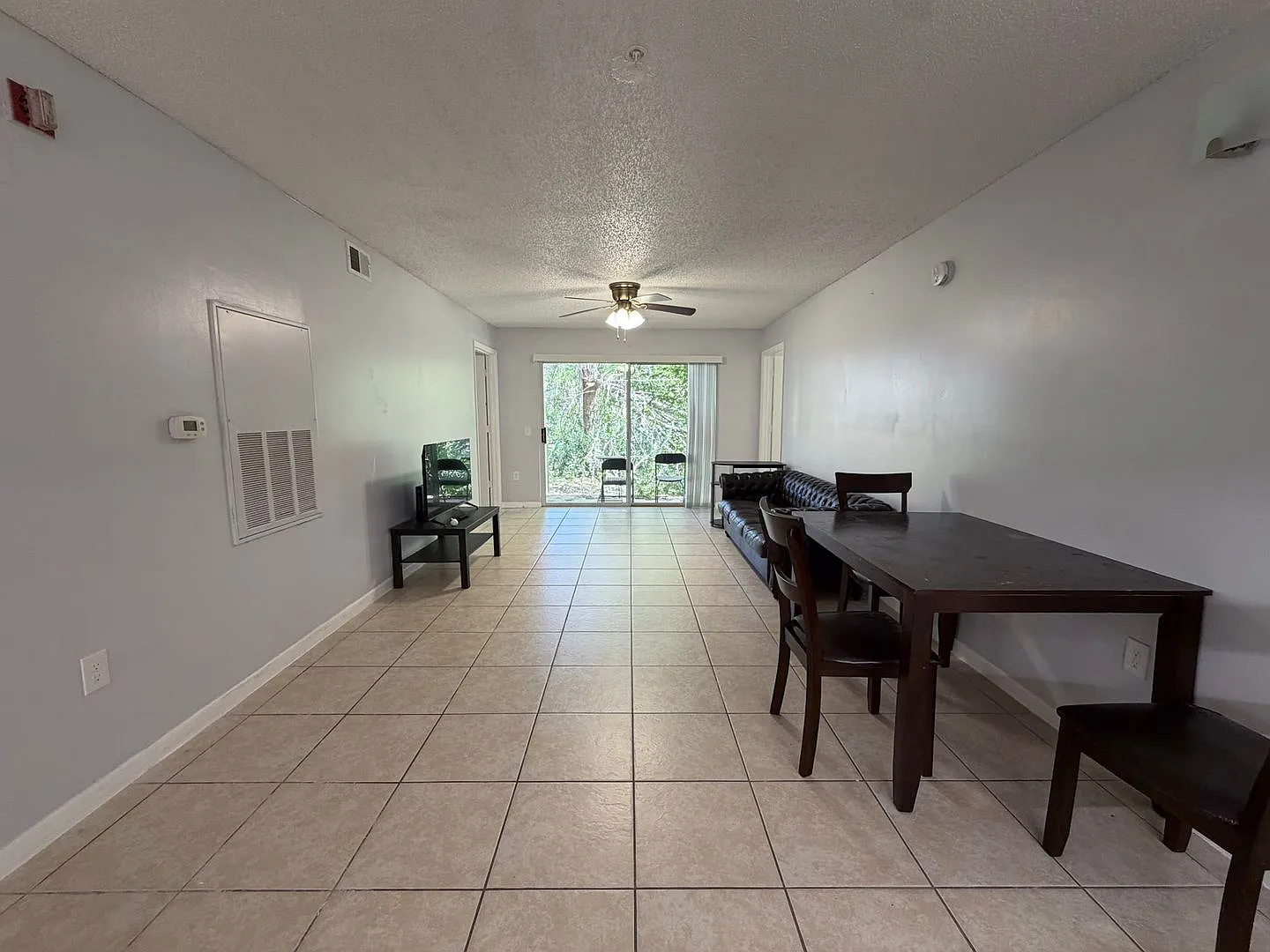 4BR/4BA Condo off SW 34th Street - available NOW! — Photo 2