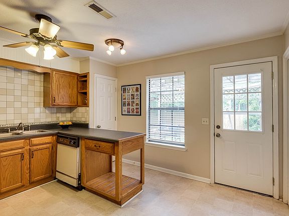 5th image of 3343 Oak Trees Ct
