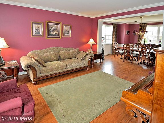 3rd image of 7815 Abbey Oaks Ct